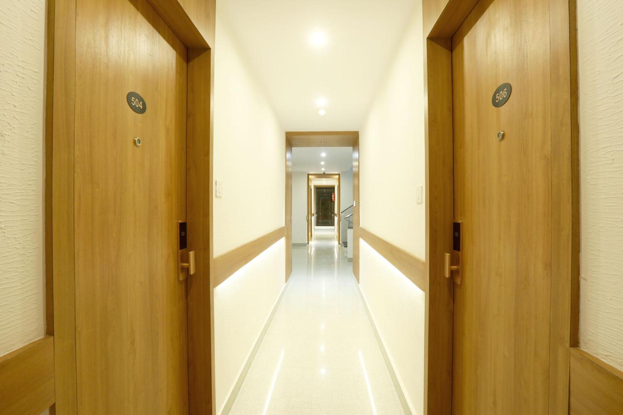 Hotel Sterling Plaza- Bangalore International Airport Dod Jala Dış mekan fotoğraf